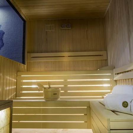 招待所 Victoriya's House 希萨里亚