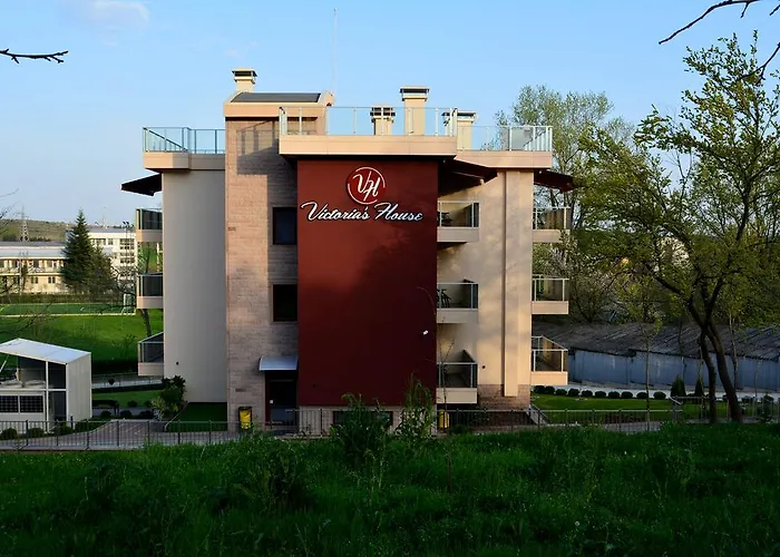 Victoriya's House 招待所 3*